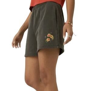 Daydreamer 3 Shooting Stars Double Platinum Boyfriend Sweat Shorts XS NWT